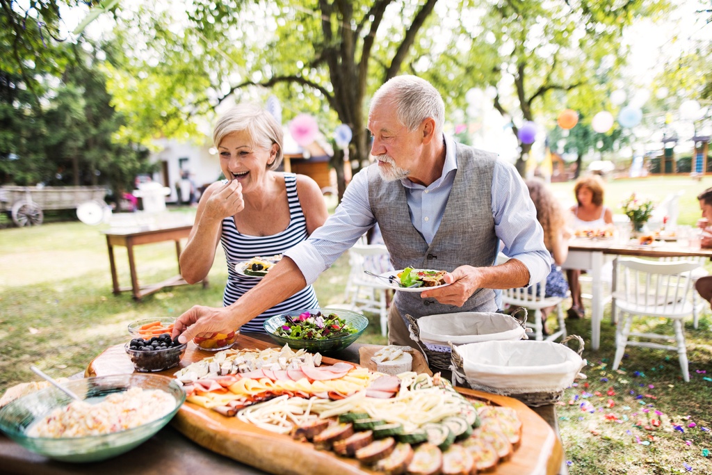 couple planning for life insurance